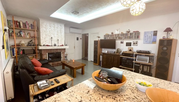 Resale - Country House - Crevillente