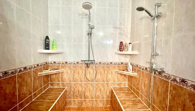 Resale - Country House - Crevillente