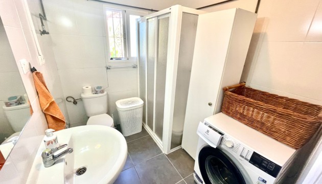 Resale - Country House - Crevillente