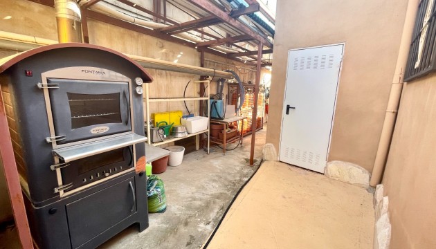 Resale - Country House - Crevillente