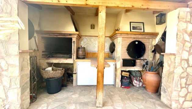 Resale - Country House - Crevillente