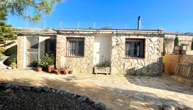 Resale - Country House - Crevillente
