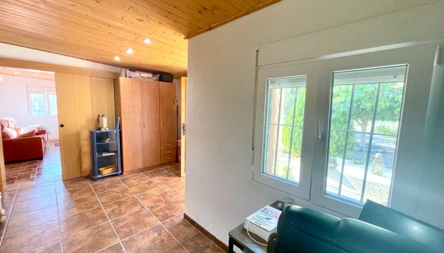 Resale - Country House - Crevillente