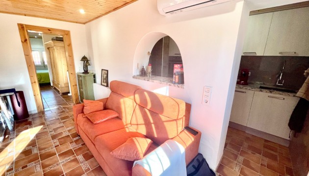 Resale - Country House - Crevillente