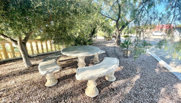 Resale - Country House - Crevillente