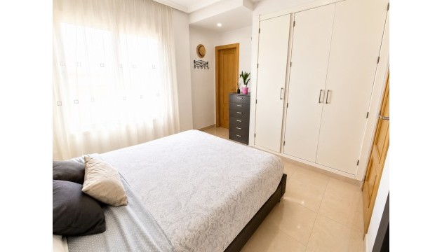 Herverkoop - Apartment - Almoradi