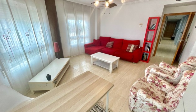 Herverkoop - Apartment - Almoradi