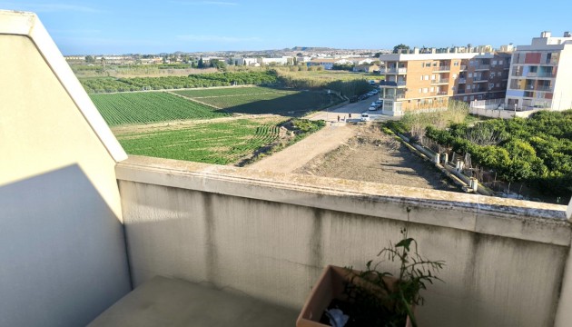 Herverkoop - Apartment - Almoradi