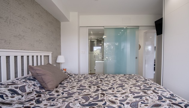 Wiederverkauf - Apartment - Orihuela Costa - Punta Prima