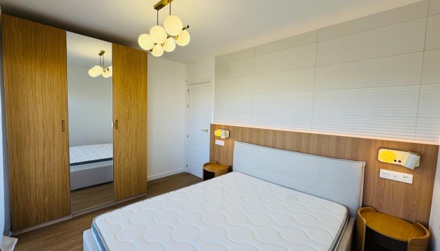 Wiederverkauf - Apartment - Torrevieja - Punta Prima