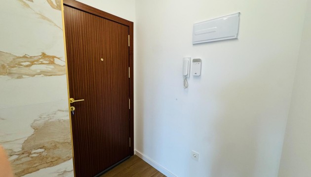 Wiederverkauf - Apartment - Torrevieja - Punta Prima