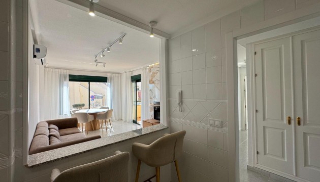 Wiederverkauf - Apartment - Orihuela Costa - Villamartín