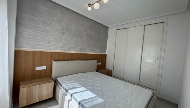 Wiederverkauf - Apartment - Orihuela Costa - Villamartín