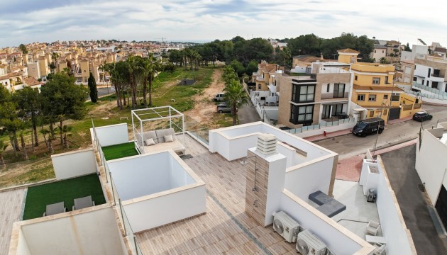 Wiederverkauf - Detached Villa - Orihuela Costa - Villamartín