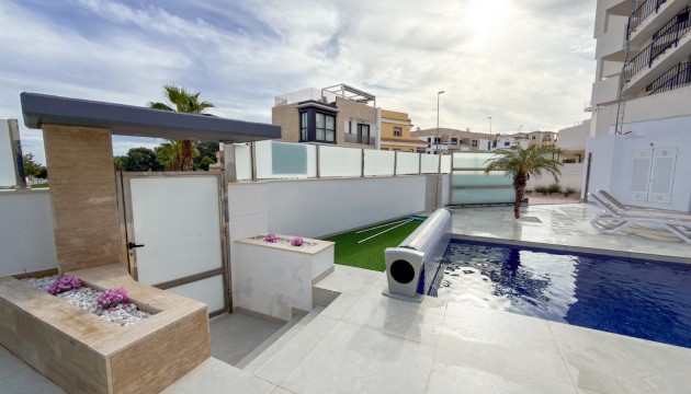 Wiederverkauf - Detached Villa - Orihuela Costa - Villamartín