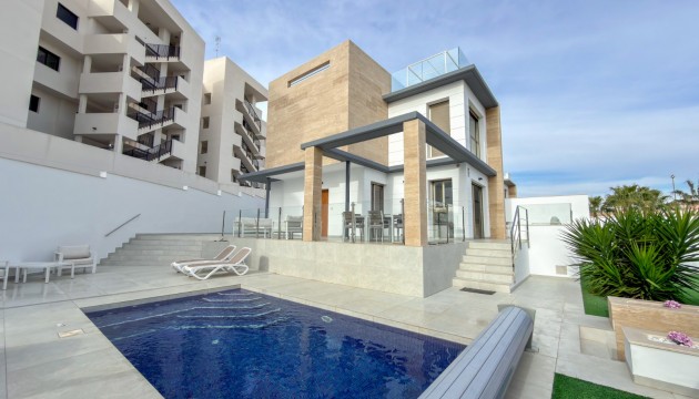 Wiederverkauf - Detached Villa - Orihuela Costa - Villamartín