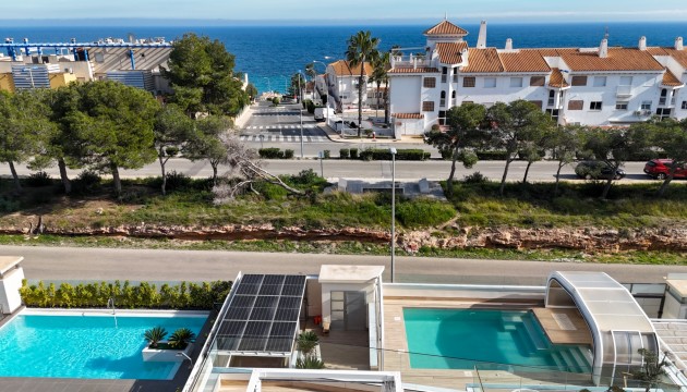 Videresalg - Detached Villa - Orihuela Costa - Campoamor