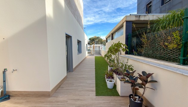 Wiederverkauf - Detached Villa - Orihuela Costa - Campoamor