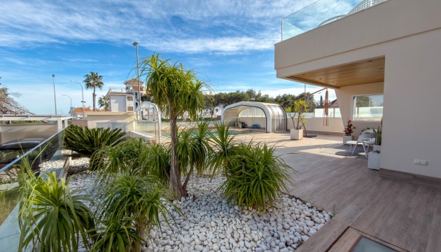 Wiederverkauf - Detached Villa - Orihuela Costa - Campoamor