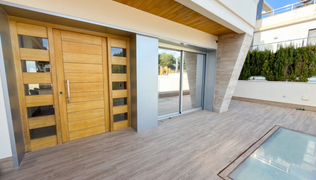 Wiederverkauf - Detached Villa - Orihuela Costa - Campoamor