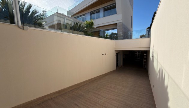 Wiederverkauf - Detached Villa - Orihuela Costa - Campoamor