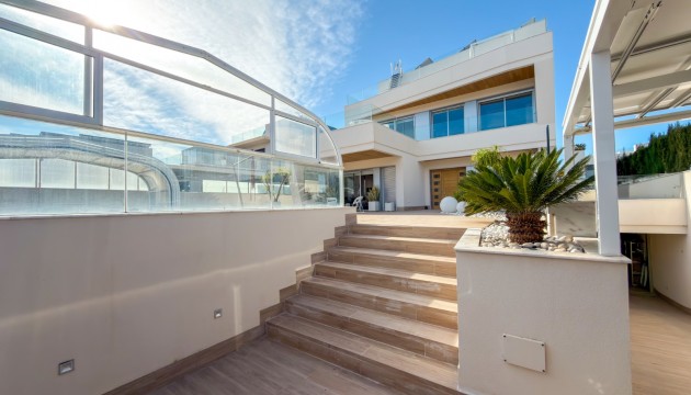 Wiederverkauf - Detached Villa - Orihuela Costa - Campoamor