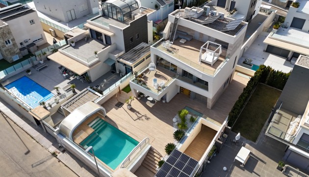 Wiederverkauf - Detached Villa - Orihuela Costa - Campoamor