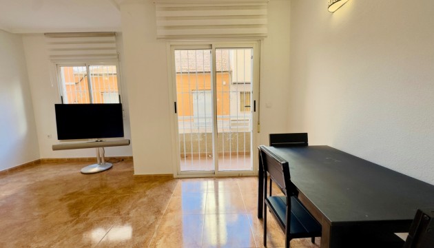 Odsprzedaż - Apartment - Torrevieja