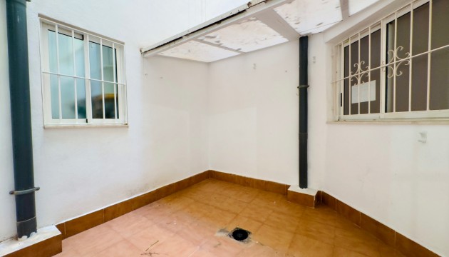 Odsprzedaż - Apartment - Torrevieja