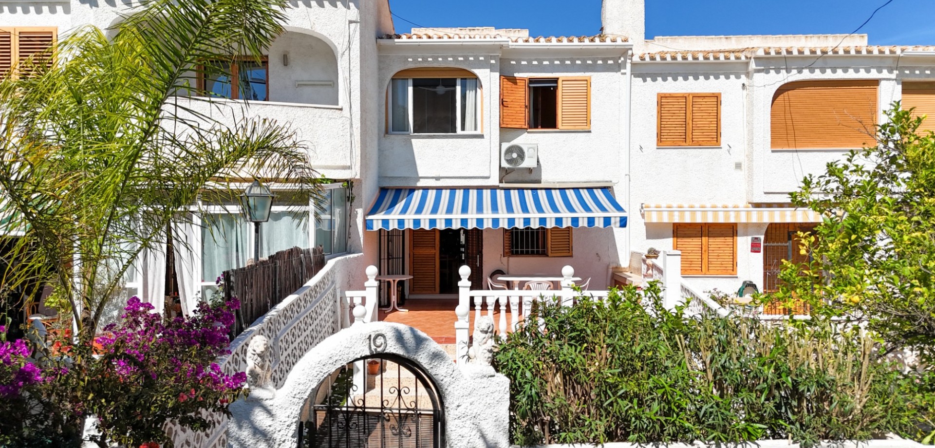 House in Playa Flamenca - view 1
