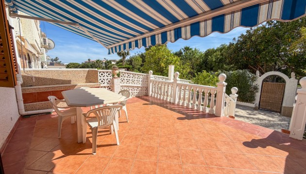 Wiederverkauf - House - Orihuela Costa - Playa Flamenca