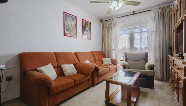 Odsprzedaż - Apartment - Torrevieja - El Acequión - Los Náufragos