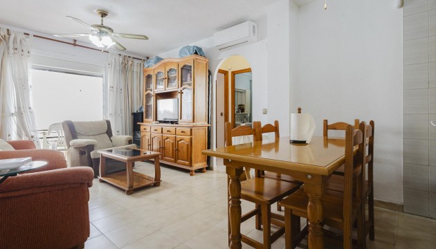 Odsprzedaż - Apartment - Torrevieja - El Acequión - Los Náufragos