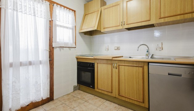 Odsprzedaż - Apartment - Torrevieja - El Acequión - Los Náufragos