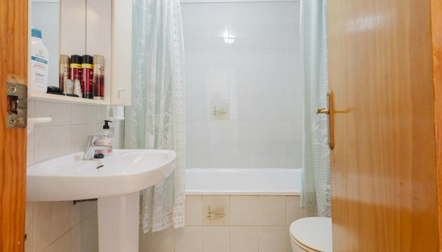 Odsprzedaż - Apartment - Torrevieja - El Acequión - Los Náufragos
