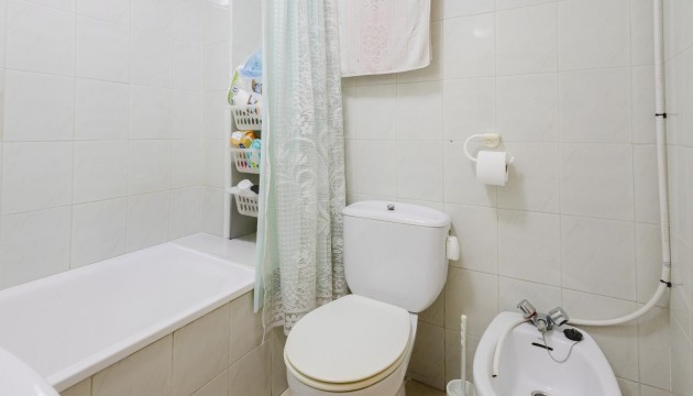 Odsprzedaż - Apartment - Torrevieja - El Acequión - Los Náufragos