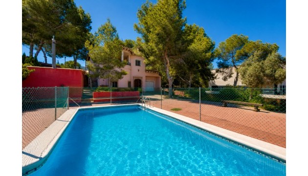 Resale - Detached Villa - San Miguel de Salinas