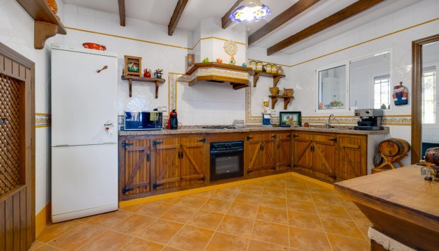 Resale - Detached Villa - San Miguel de Salinas
