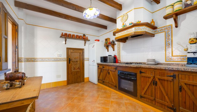 Resale - Detached Villa - San Miguel de Salinas