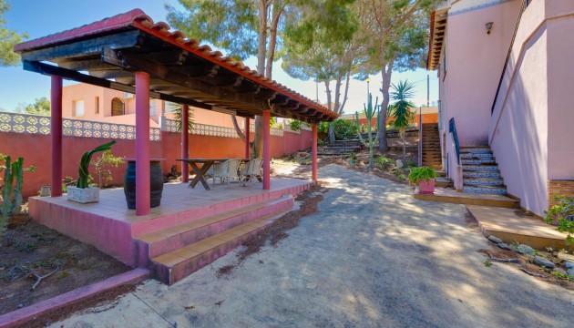 Resale - Detached Villa - San Miguel de Salinas