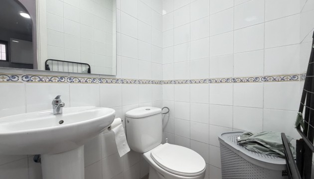 Odsprzedaż - Detached Villa - Orihuela Costa - Villamartín