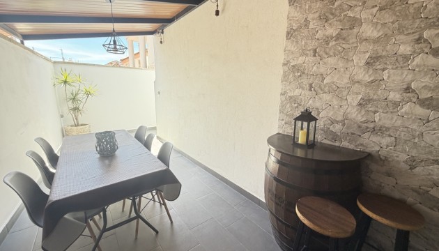 Odsprzedaż - Detached Villa - Orihuela Costa - Villamartín
