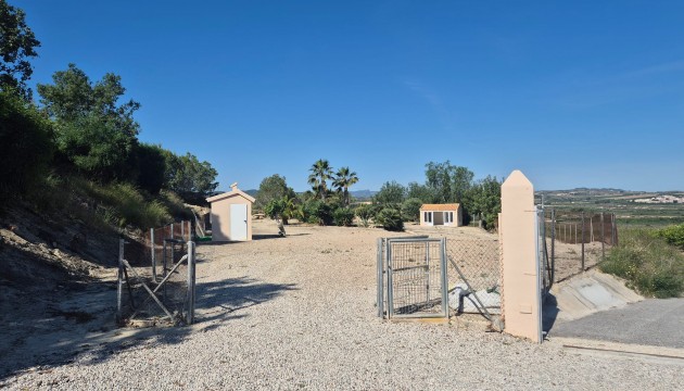 Begagnad - Landsbyggdshus - Torremendo