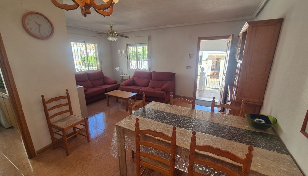 Odsprzedaż - Semi Detached Villa - Orihuela Costa - Los Altos