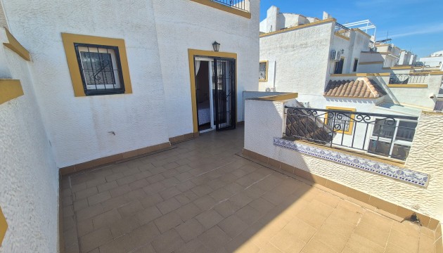 Odsprzedaż - Semi Detached Villa - Orihuela Costa - Los Altos