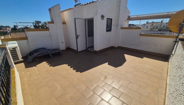 Odsprzedaż - Semi Detached Villa - Orihuela Costa - Los Altos