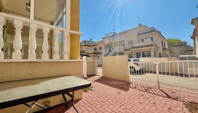 Resale - Semi Detached Villa - Guardamar del Segura