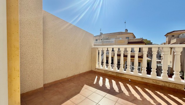 Resale - Semi Detached Villa - Guardamar del Segura