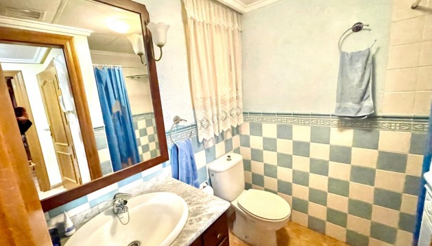 Odsprzedaż - Detached Villa - Almoradi