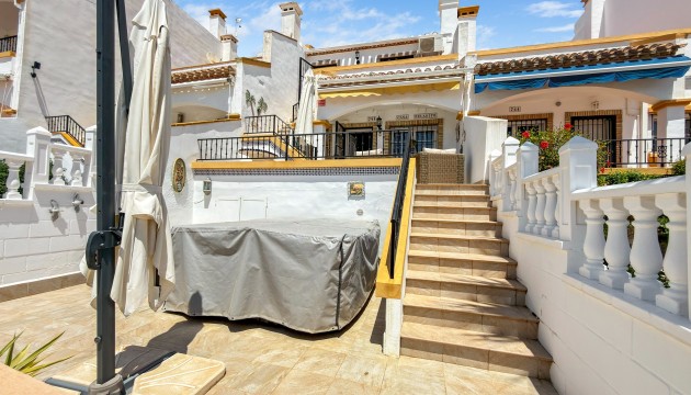 Odsprzedaż - Kamienica - Orihuela Costa - Los Dolses